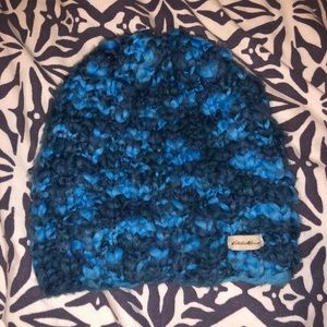 Eddie Bauer blue beanie